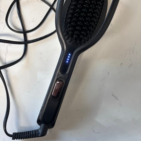 InStyler Glossie Ceramic Styling Hair Straightening Brush - Picture 3 of 3